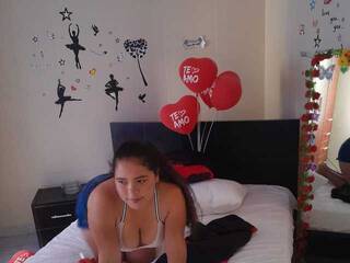 エロティックなビデオチャット kenllycaramelito