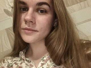 エロティックなビデオチャット Ketlina