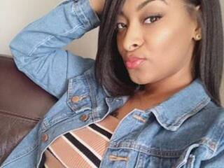 エロティックなビデオチャット Khaleesi-D