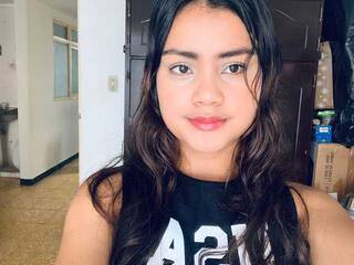 エロティックなビデオチャット KIITTY-1