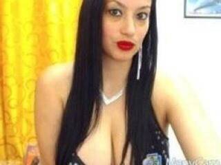 エロティックなビデオチャット kimsexxhot772