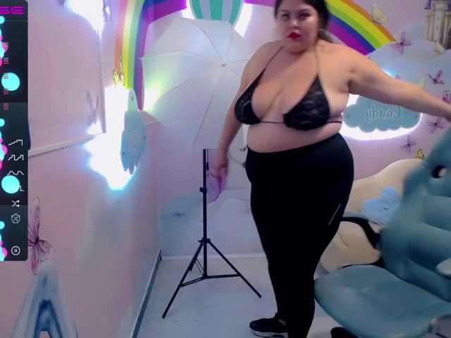 ブロードキャストスクリーンショット KindomTits