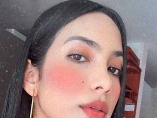 エロティックなビデオチャット kinky-mindy