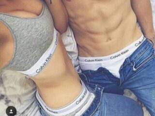 エロティックなビデオチャット kiska77piska