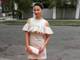 エロティックなビデオチャット kisslilumin