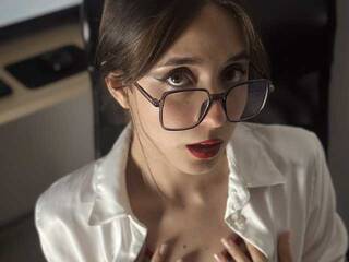 エロティックなビデオチャット kit-katt