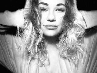 エロティックなビデオチャット Kittenbabys