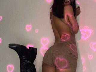 エロティックなビデオチャット Kitty-baaby