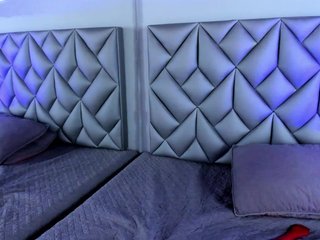 エロティックなビデオチャット Kitty-doll1