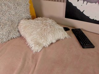 エロティックなビデオチャット Kloe-S