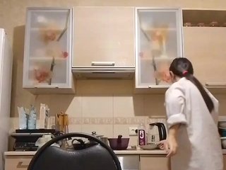 エロティックなビデオチャット KONFETKAA-1