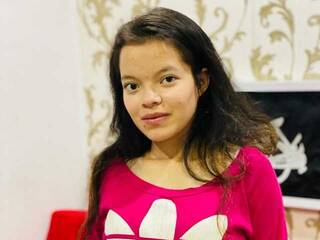 エロティックなビデオチャット koonny-loor1