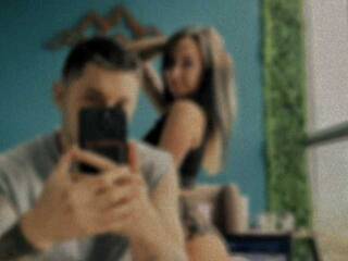 エロティックなビデオチャット Krasivayaparochka