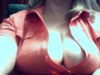 エロティックなビデオチャット kremona04