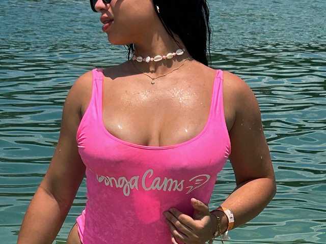 プロフィールの写真 KRISTINCHERRY