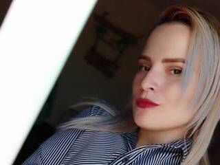 エロティックなビデオチャット kristtelsofia