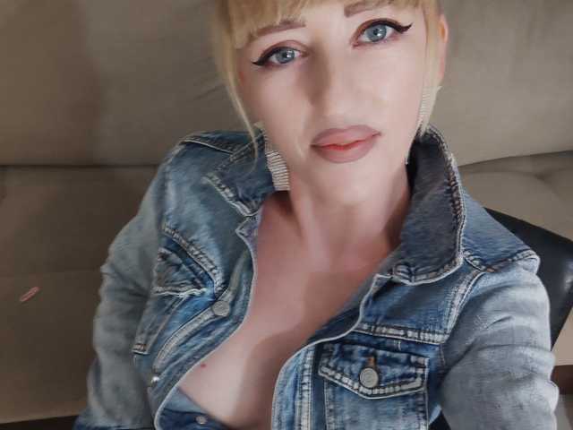 プロフィールの写真 KrystalDesire