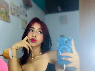 エロティックなビデオチャット KuromiDae