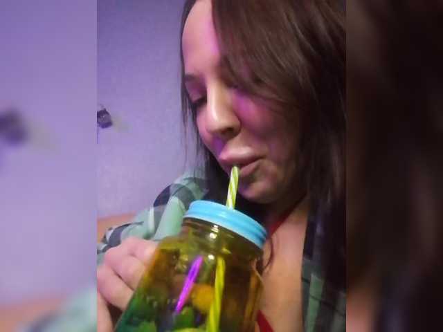 ブロードキャストスクリーンショット L4DYCANDY