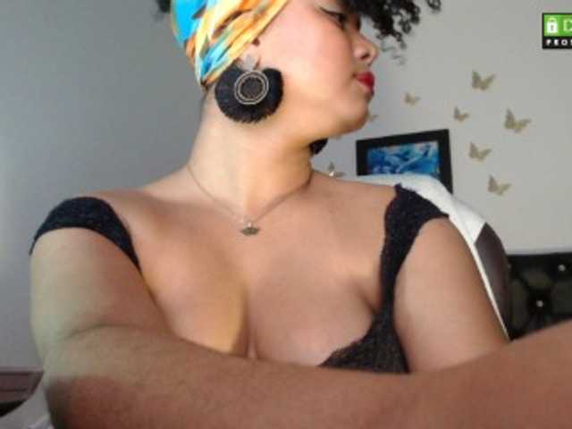 写真 LaCrespa GOALLL!!! SHOW FUCK PUSSY WET LATINGIRL @499 #sexy #ebony #bigdick #bigass #new #bigtitis #squirt #cum #hairypussy #curly #exotic 2000 750 1250 1250