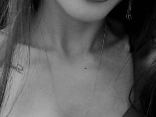 エロティックなビデオチャット Lady-by-billion