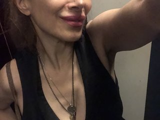 エロティックなビデオチャット LadyJess