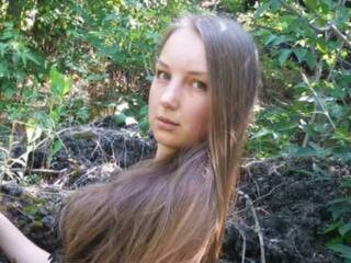 エロティックなビデオチャット ladyronita