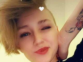 エロティックなビデオチャット LanitaDennis