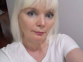 エロティックなビデオチャット lanolikaya