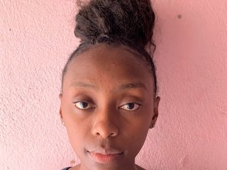 エロティックなビデオチャット LatishaForYou