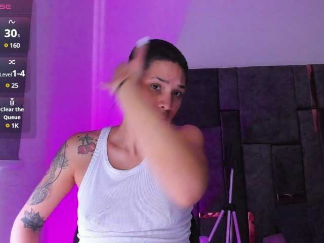 ブロードキャストスクリーンショット LauraR