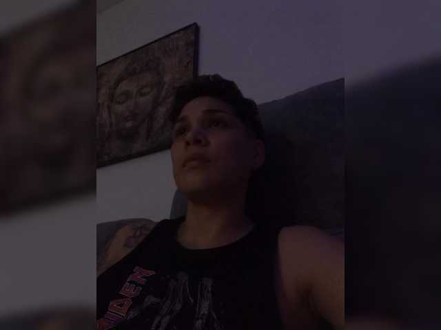 ブロードキャストスクリーンショット LauraR