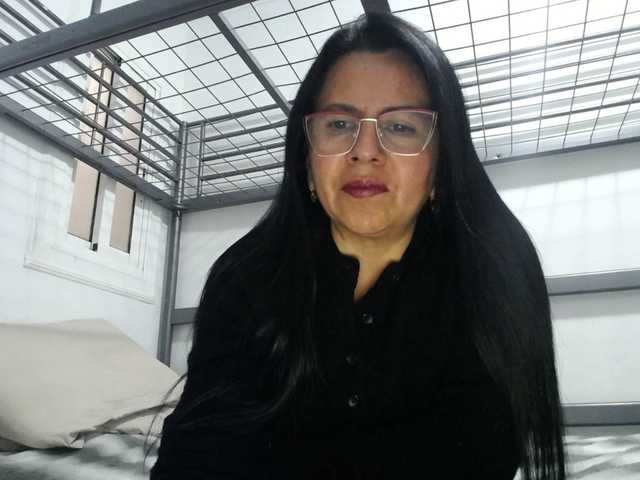 ブロードキャストスクリーンショット LaurenMature