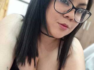 エロティックなビデオチャット laylasky