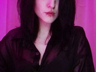 エロティックなビデオチャット milina__