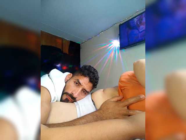 ブロードキャストスクリーンショット Leilajones