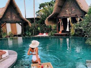 エロティックなビデオチャット LEKA8887