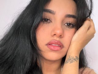 エロティックなビデオチャット LennahDavies