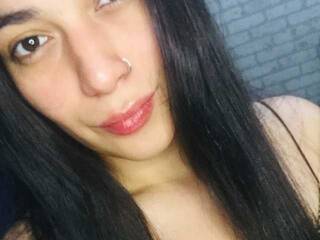 エロティックなビデオチャット LeoneMitch