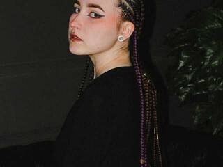 エロティックなビデオチャット leontain