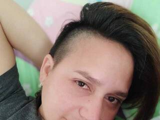 エロティックなビデオチャット LestGoZarcley