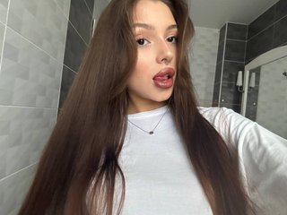 エロティックなビデオチャット LeylaBrooklyn
