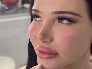 エロティックなビデオチャット Marinee099
