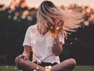 エロティックなビデオチャット Liana-Candy