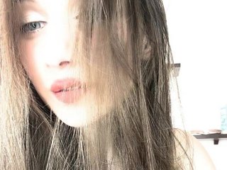 エロティックなビデオチャット LiizzOK