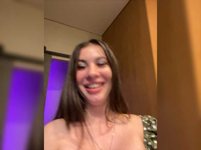 ブロードキャストスクリーンショット LikaVika