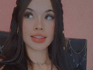 エロティックなビデオチャット Lili-James