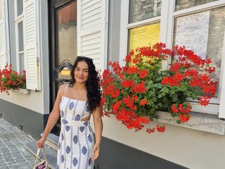 エロティックなビデオチャット Liliana99