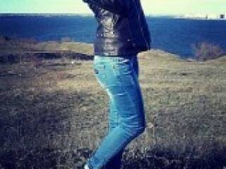 エロティックなビデオチャット liliano4ka2