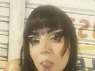 エロティックなビデオチャット lilith-witchx